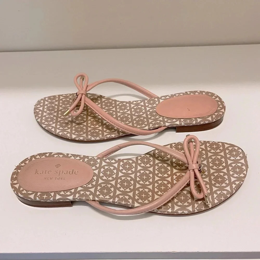 Kate Spade New York Mistic Bow Flat Thong Pale Pink Leather‎ Sandal Size 8.5